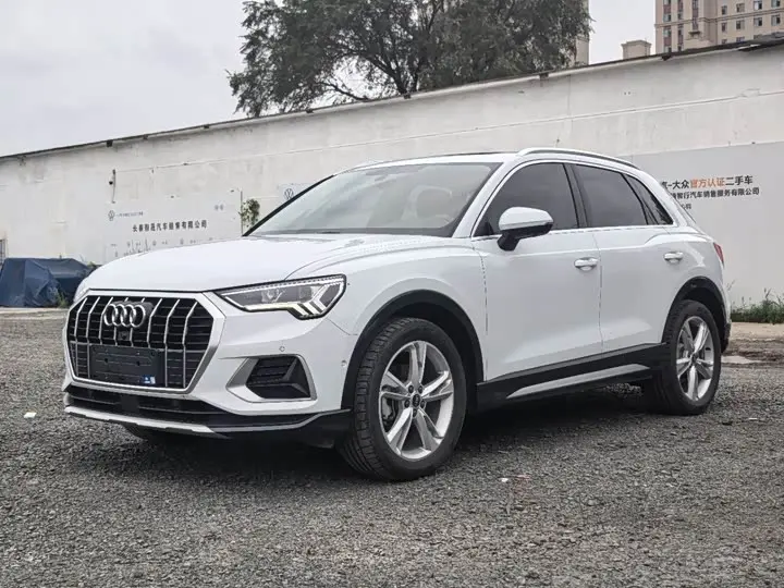 Audi Q3 2022, арт. CN-3657439 — фото 1