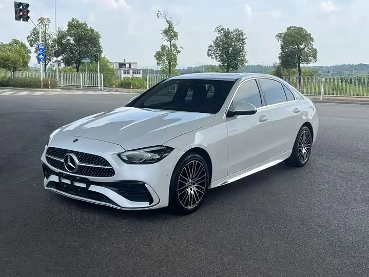 Mercedes-Benz C-Class 2023, арт. CN-3657528 — фото 1