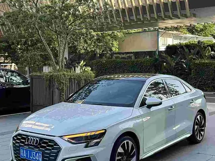 Audi A3 2023, арт. CN-3657549 — фото 1