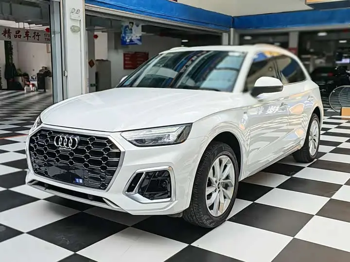 Audi Q5L 2022, арт. CN-3657750 — фото 1