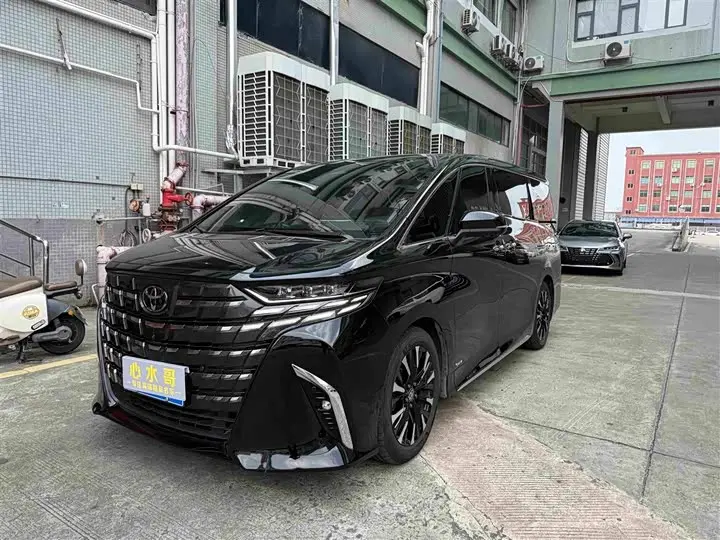 Toyota Alphard 2024, арт. CN-3658441 — фото 1
