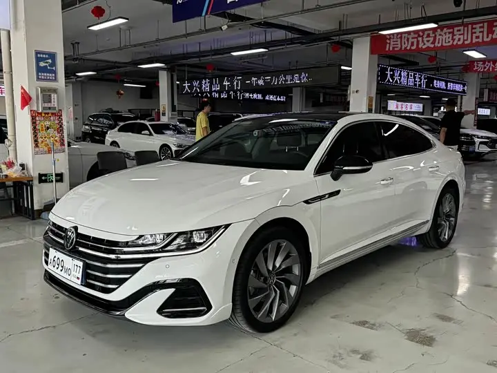 Volkswagen CC 2024, арт. CN-3658495 — фото 1