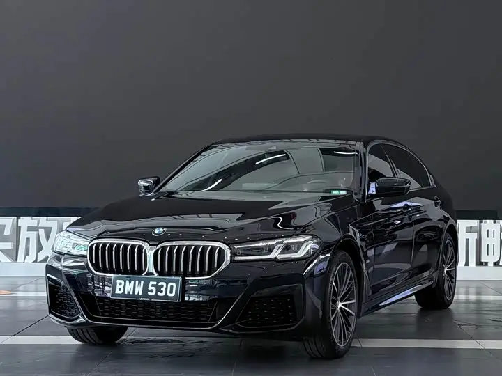 BMW 5 Series 2023, арт. CN-3660246 — фото 1