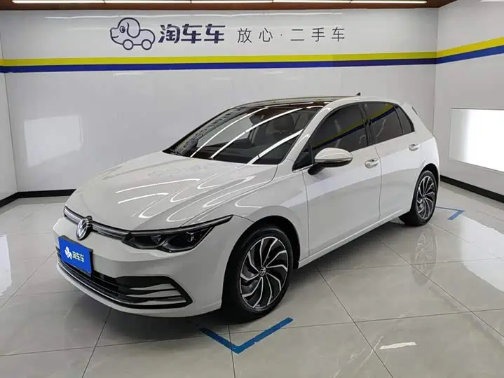 Volkswagen Golf 2021, арт. CN-3661913 — фото 1