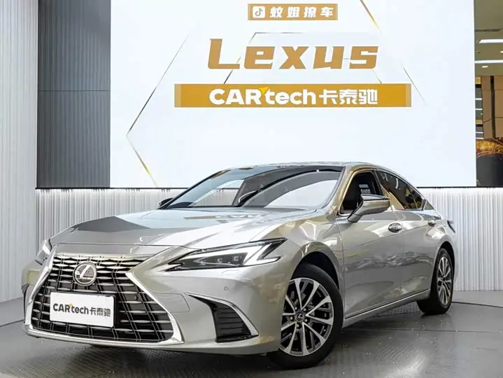 Lexus ES 2025, арт. CN-3662257 — фото 1