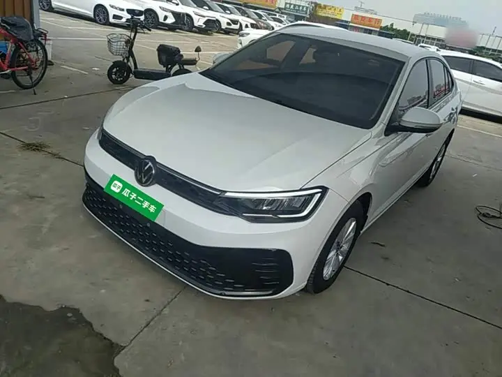 Volkswagen Lavida 2023, арт. CN-3662383 — фото 1