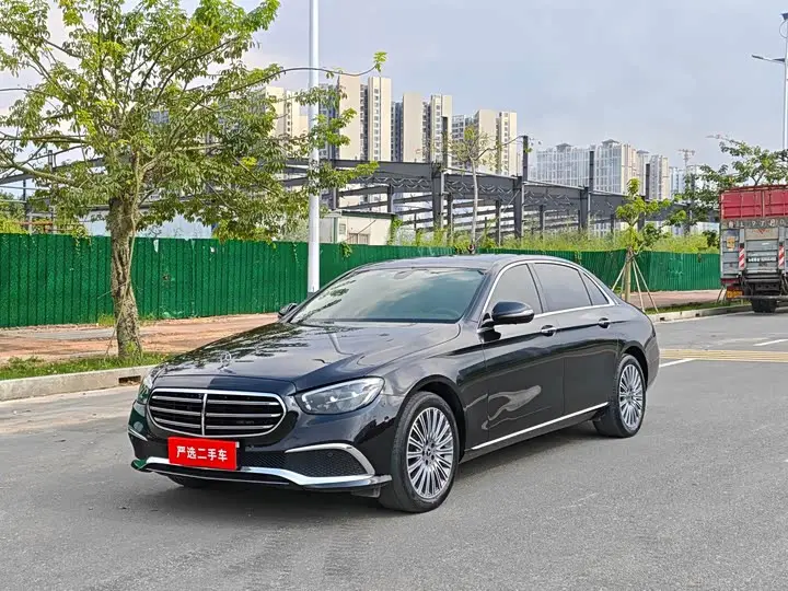 Mercedes-Benz E-Class 2023, арт. CN-3662539 — фото 1