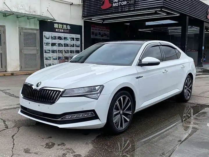 Skoda Superb 2022, арт. CN-3663259 — фото 1