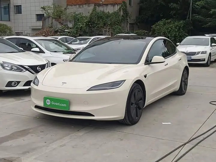 Tesla Model 3 2023, арт. CN-3664629 — фото 1
