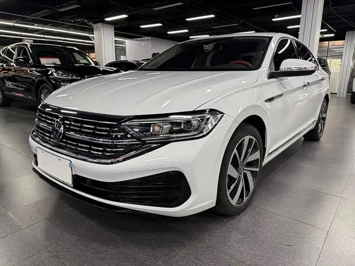 Volkswagen Sagitar L 2023, арт. CN-3666210 — фото 1