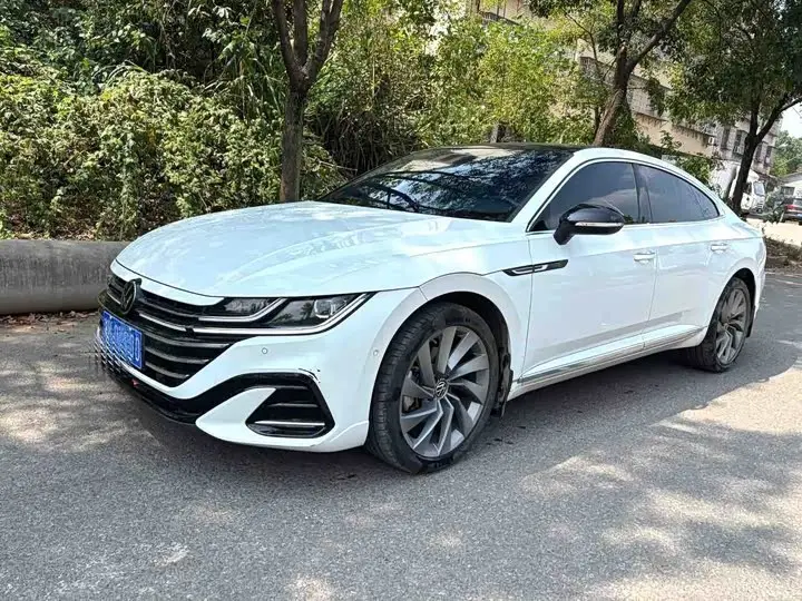 Volkswagen CC 2023, арт. CN-3666844 — фото 1