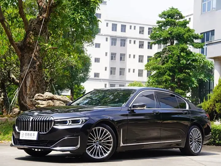 BMW 7 Series 2022, арт. CN-3666909 — фото 1