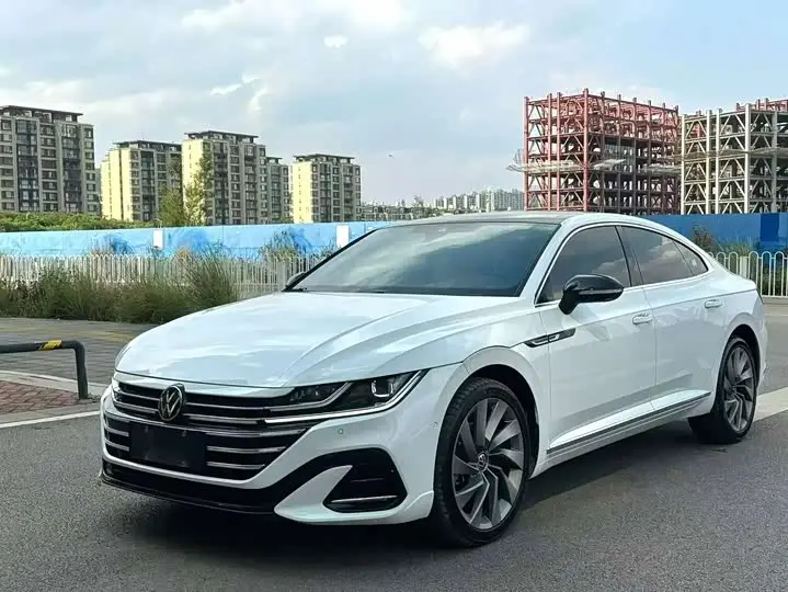 Volkswagen CC 2023, арт. CN-3667839 — фото 1