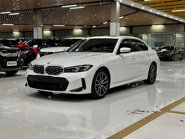 BMW 3 Series 2023, арт. CN-3667948 — фото 1