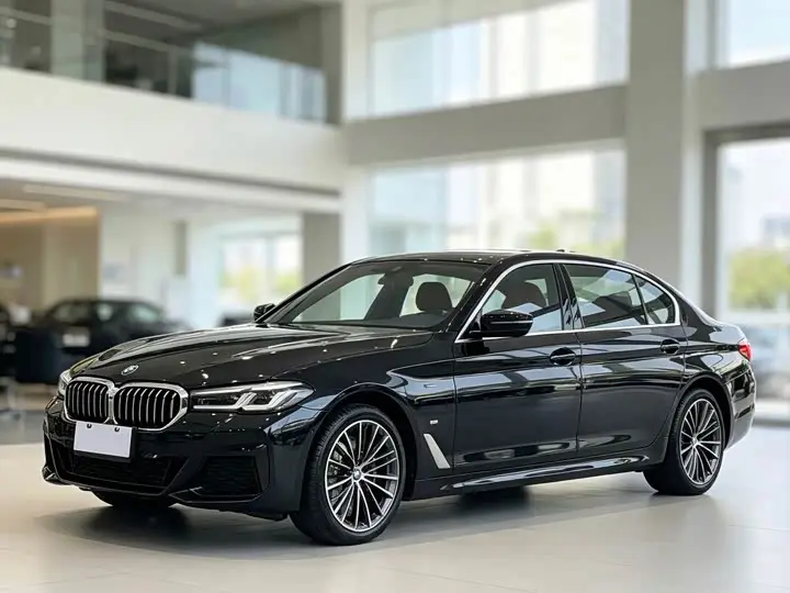 BMW 5 Series 2022, арт. CN-3668191 — фото 1
