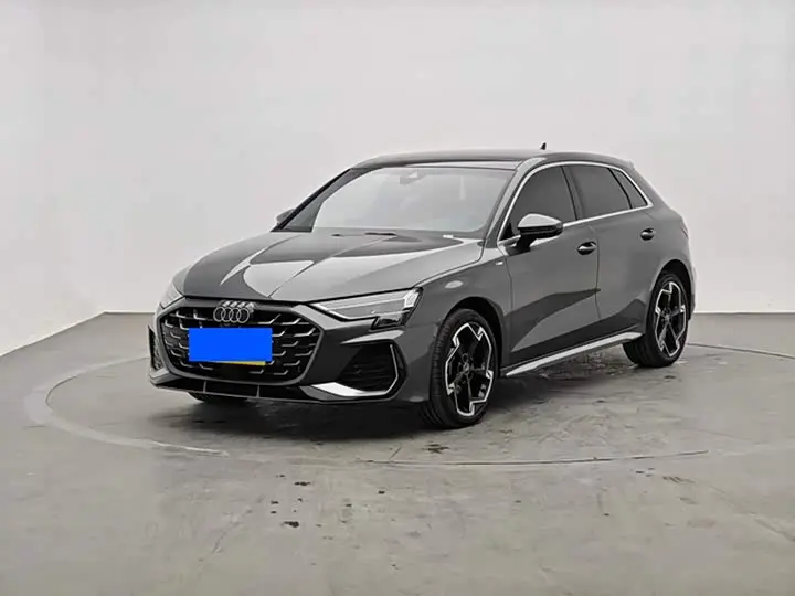 Audi A3 2026, арт. CN-3668216 — фото 1