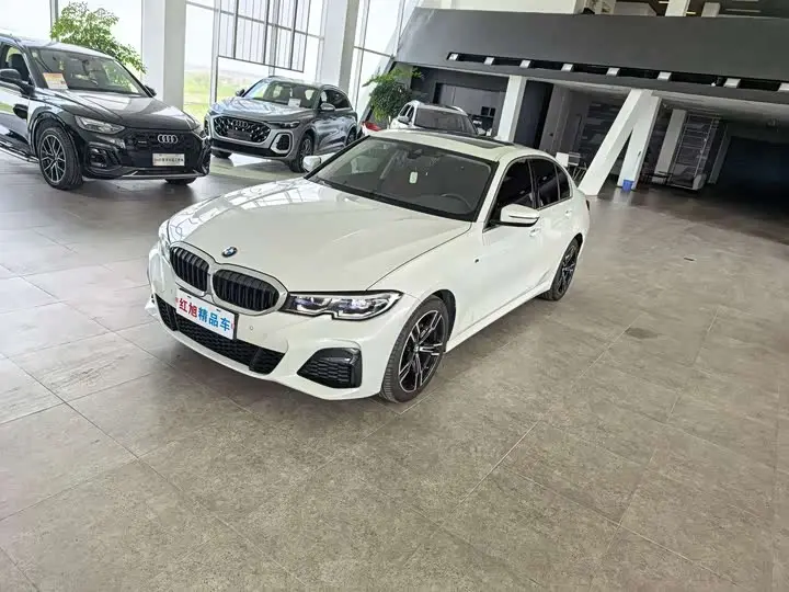 BMW 3 Series 2022, арт. CN-3668664 — фото 1