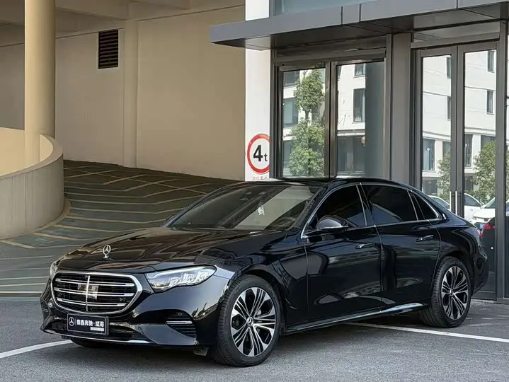 Mercedes-Benz E-Class 2025, арт. CN-3668751 — фото 1