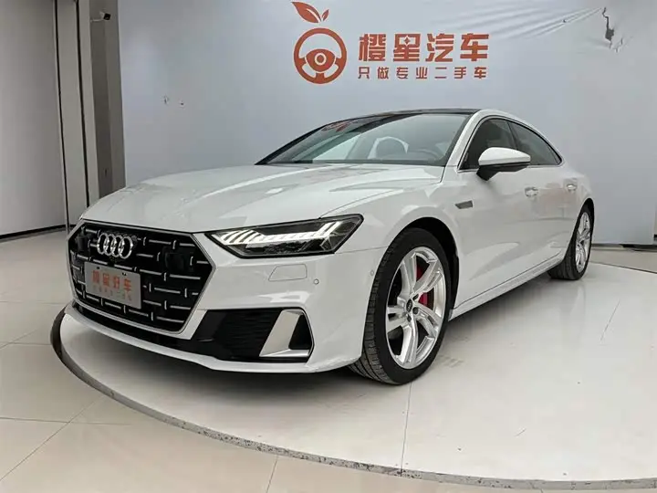 Audi A7L 2024, арт. CN-3669084 — фото 1
