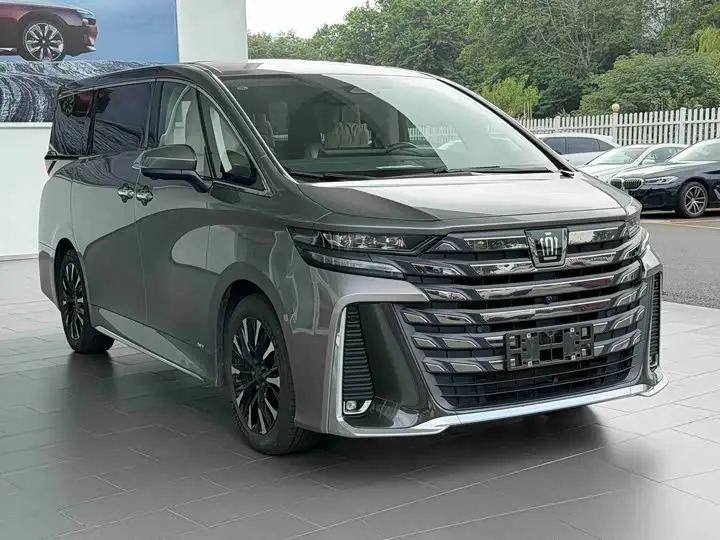 Toyota Vellfire 2024, арт. CN-3672416 — фото 1