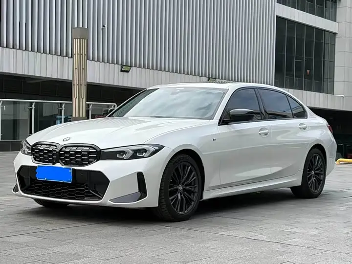 BMW 3 Series 2023, арт. CN-3672552 — фото 1
