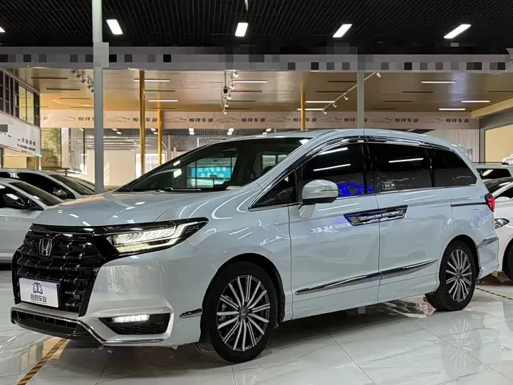 Honda Elysion 2024, арт. CN-3672694 — фото 1