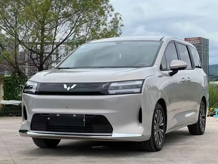 Wuling Starlight 730 Hybrid/EV 2025, фото из объявления