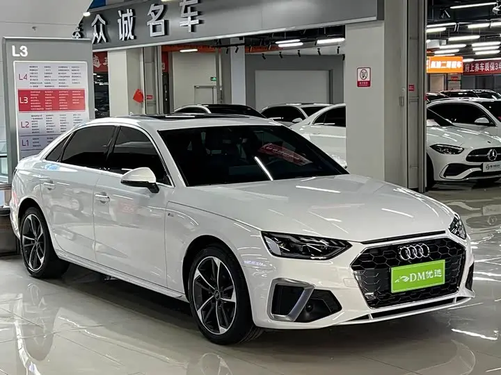Audi A4L 2022, арт. CN-3672970 — фото 1