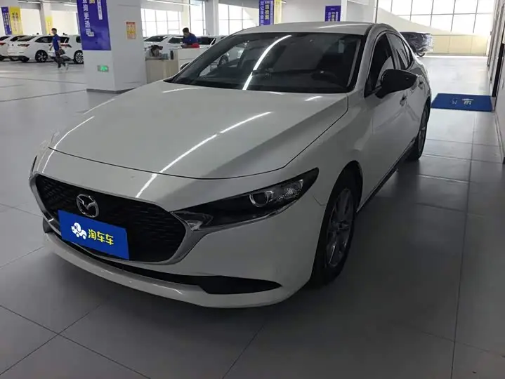 Mazda 3 (Axela) 2022, арт. CN-3673377 — фото 1