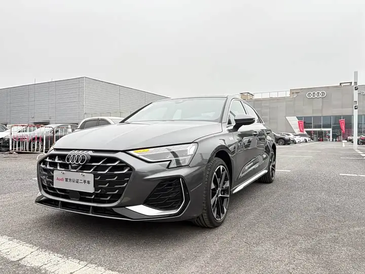 Audi A3 2025, арт. CN-3673738 — фото 1