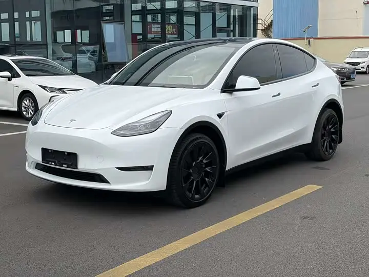 Tesla Model Y 2022, арт. CN-3673881 — фото 1