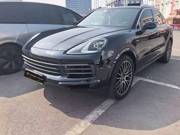 Porsche Cayenne Hybrid 2021, арт. CN-3673932 — фото 1