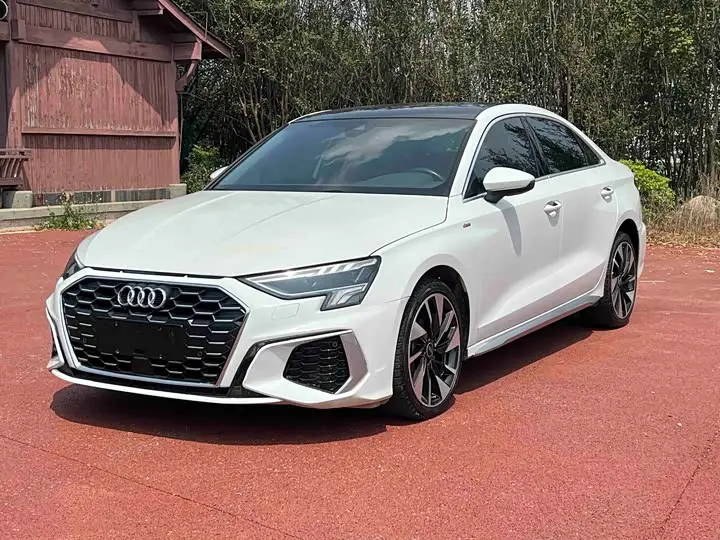 Audi A3 2023, арт. CN-3674161 — фото 1