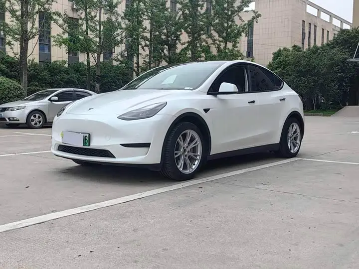 Tesla Model Y 2022, арт. CN-3674224 — фото 1