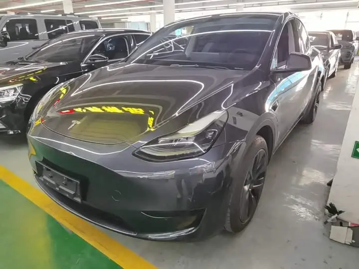 Tesla Model Y 2024, арт. CN-3674251 — фото 1