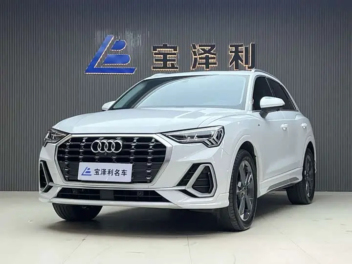 Audi Q3 2023, арт. CN-3674348 — фото 1