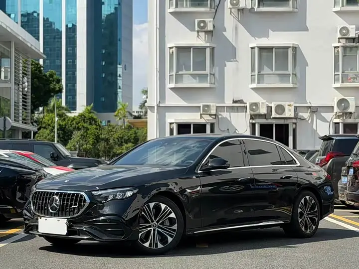 Mercedes-Benz E-Class Hybrid 2024, арт. CN-3674498 — фото 1