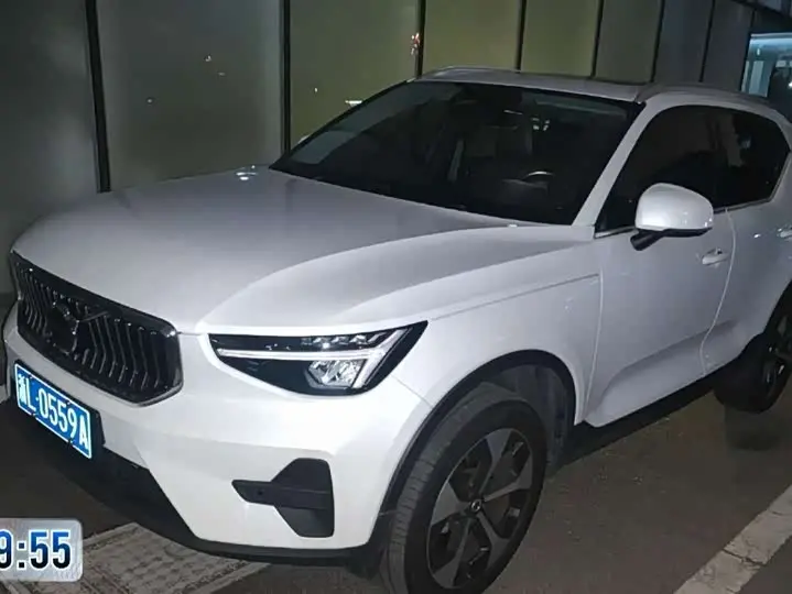 Volvo XC40 2026, арт. CN-3674584 — фото 1
