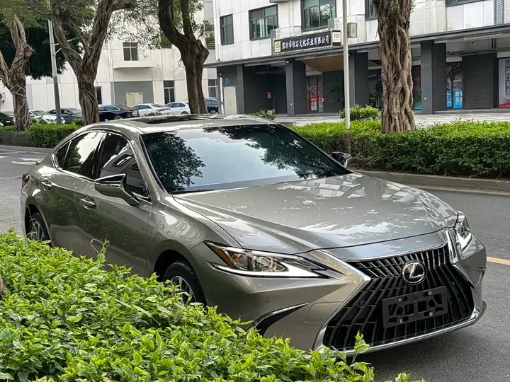 Lexus ES 2022, арт. CN-3674598 — фото 1