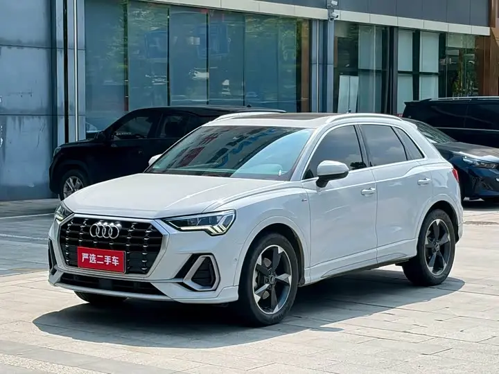 Audi Q3 2022, арт. CN-3674685 — фото 1