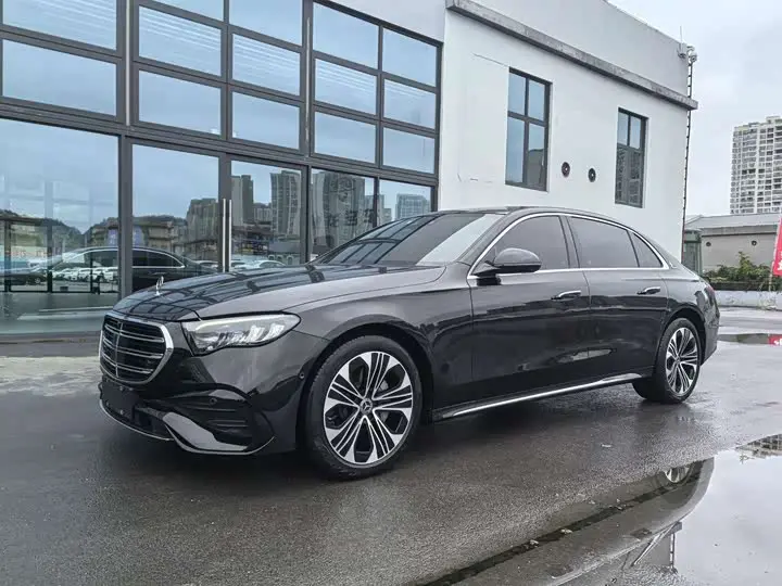 Mercedes-Benz E-Class 2024, арт. CN-3674744 — фото 1