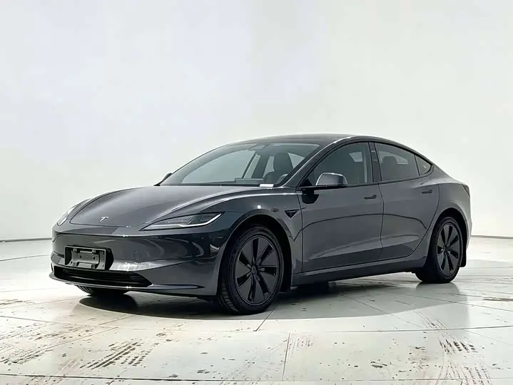 Tesla Model 3 2025, арт. CN-3674801 — фото 1