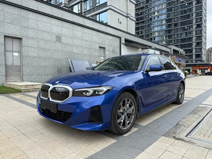 BMW i3 2022, арт. CN-3674868 — фото 1