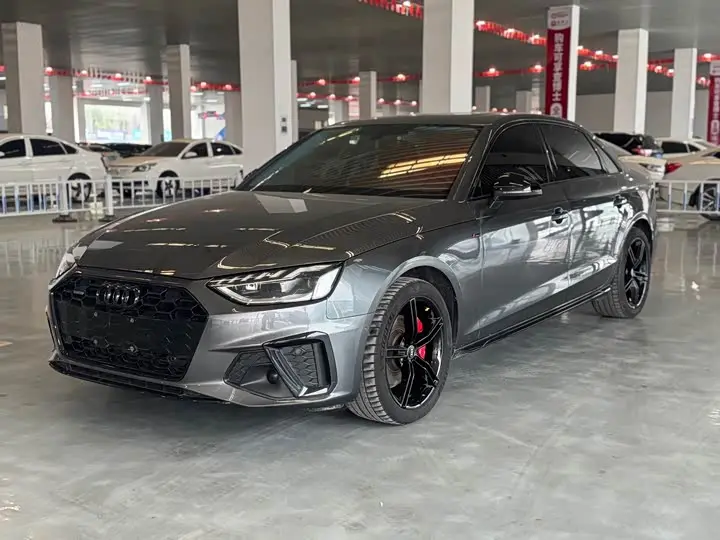 Audi A4L 2022, арт. CN-3674942 — фото 1