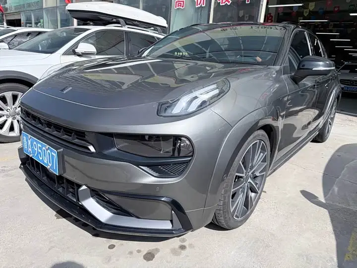 Lynk & Co 02 Hatchback 2022, фото из объявления