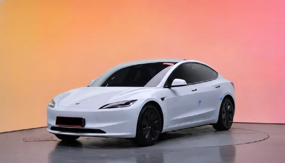 Tesla Model 3 2017, арт. KR-3675915 — фото 1