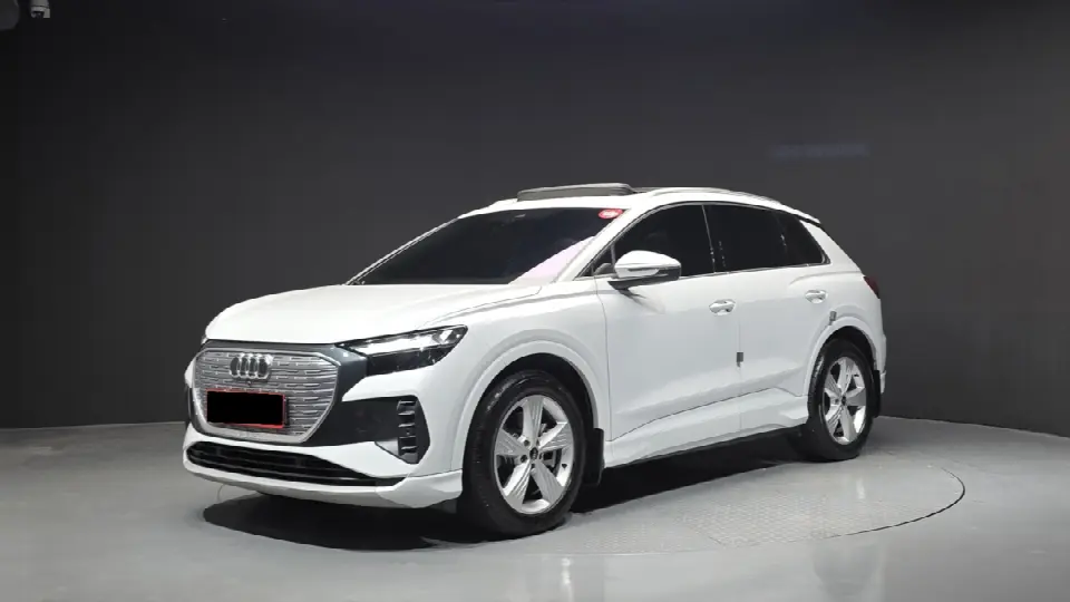 Audi Q4 e-tron 2022, арт. KR-3676381 — фото 1
