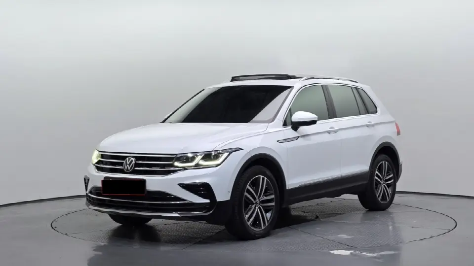 Volkswagen Tiguan 2018, арт. KR-3676485 — фото 1