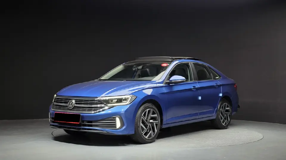 Volkswagen Jetta 2019, арт. KR-3676751 — фото 1