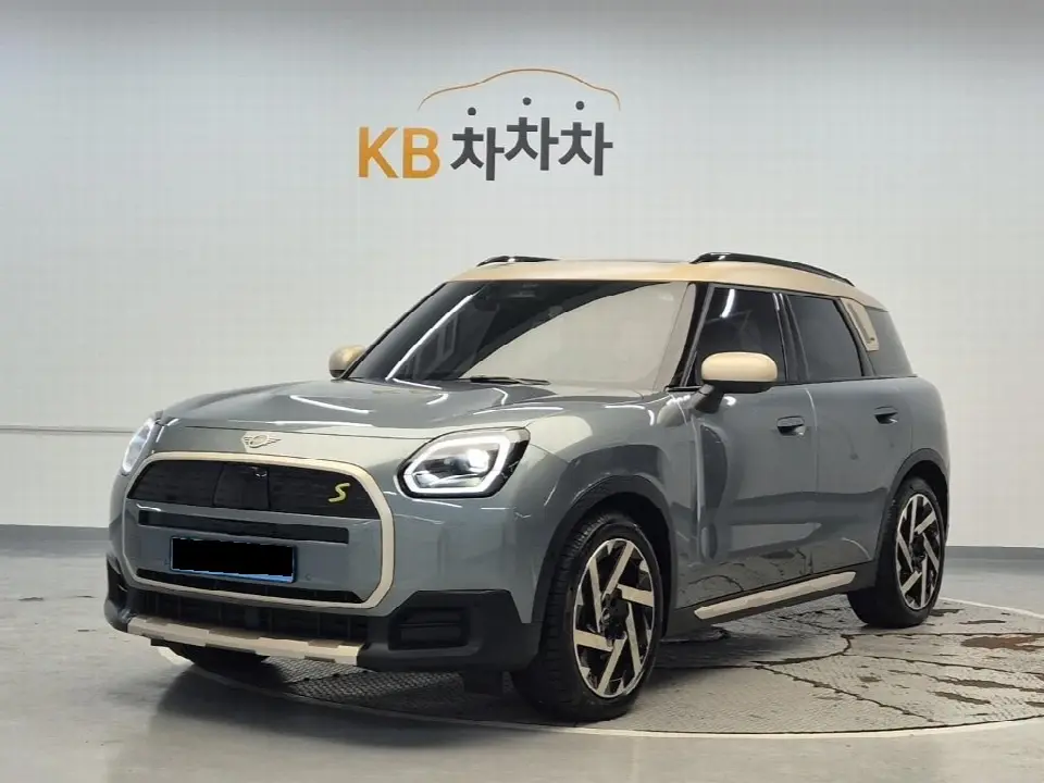 Mini Countryman 2025, арт. KR-3676812 — фото 1